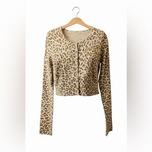 Guess 2007. Y2K Leopard Print Cropped Cardigan. Great Y2K condition. Rhinestones